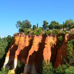 roussillon-ockerfelsen-blick-von-roussillon-provence