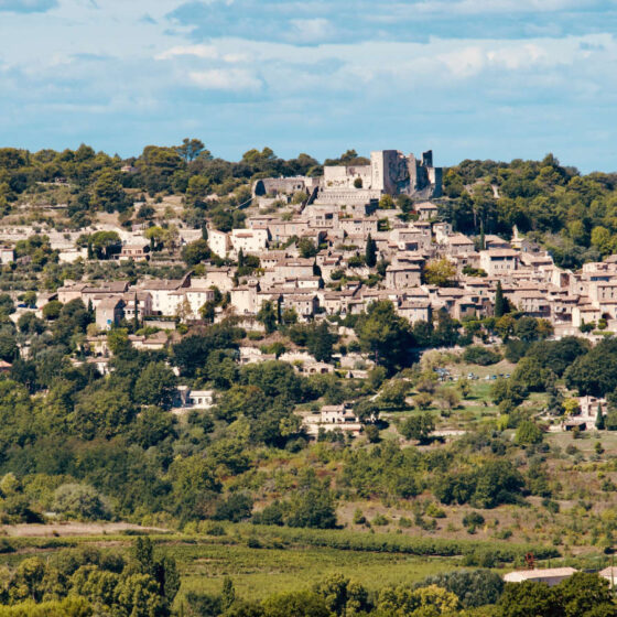 Lacoste in der Provence – Mittelalter, Marquis de Sade und Pierre Cardins Vision