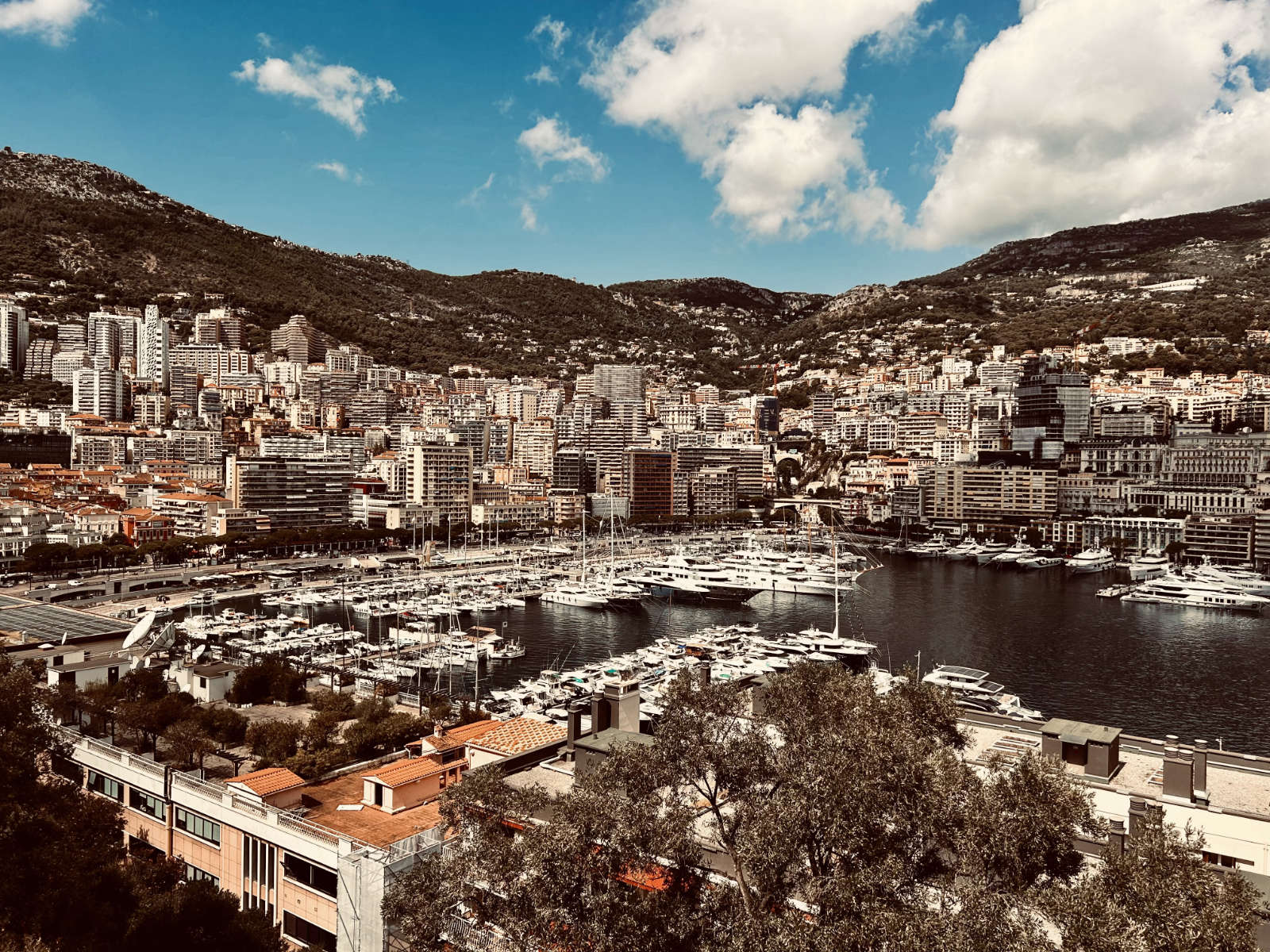 Monaco entdecken – Luxus, Fürstenfamilie und spektakuläre Ausblicke an der Côte d’Azur
